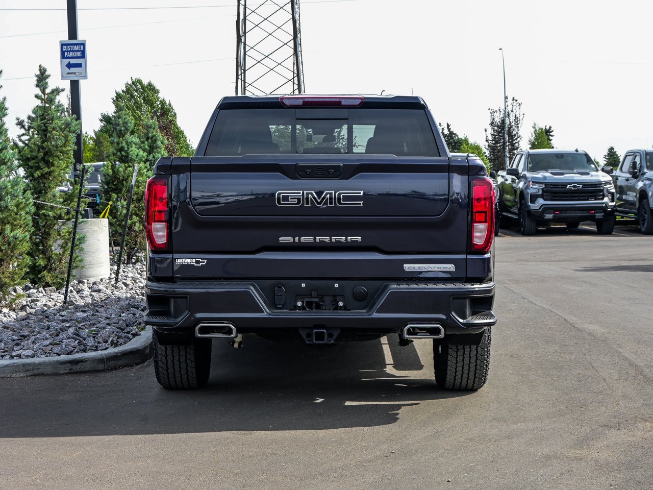 2024 GMC Sierra 1500 4WD Crew Cab 147 Elevation Black Sherwood Park - photo #11