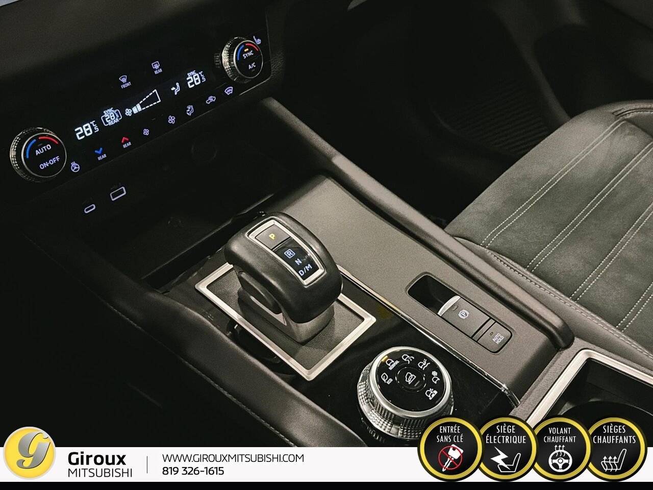 2022 Mitsubishi Outlander Grey Sainte-Agathe-des-Monts - photo #14