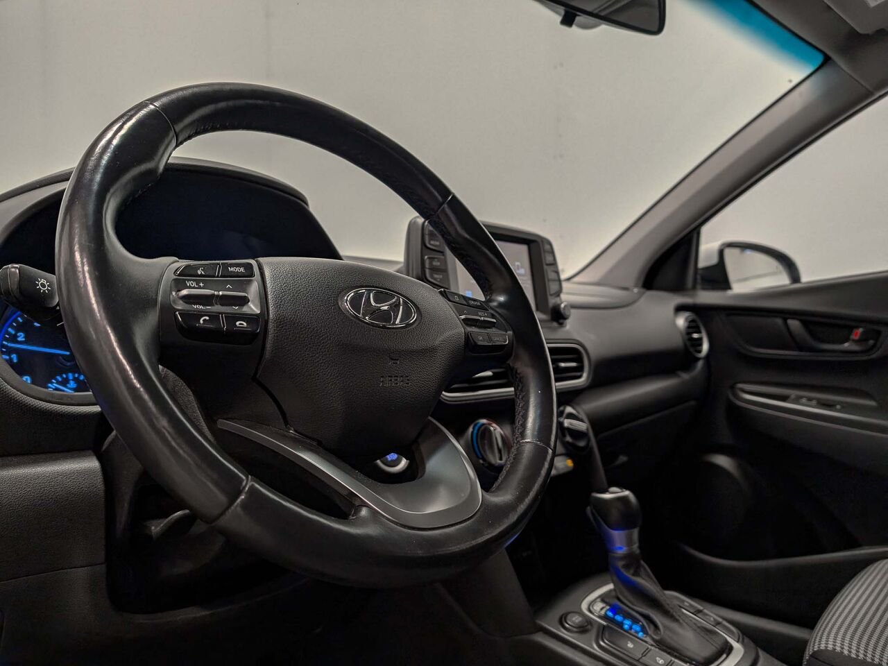 Hyundai KONA AWD 2.0L Preferred Sièges et Volant Chauffants 2020 Blanc Sherbrooke - photo #5