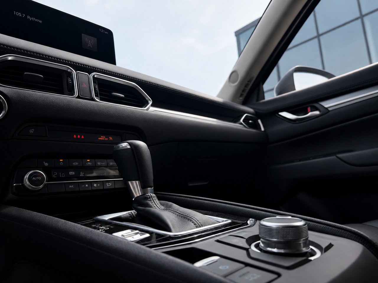 2024 Mazda CX-5 GS Grey Châteauguay - photo #8