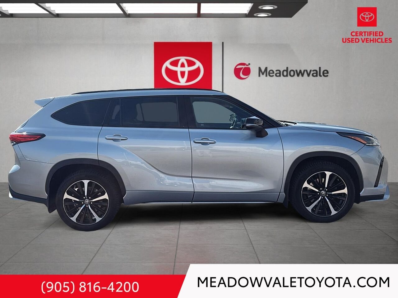 2021 Toyota Highlander NEW FRONT AND REAR BRAKE PADS AND ROTORS Celestial Silver Metallic Mississauga - photo #2