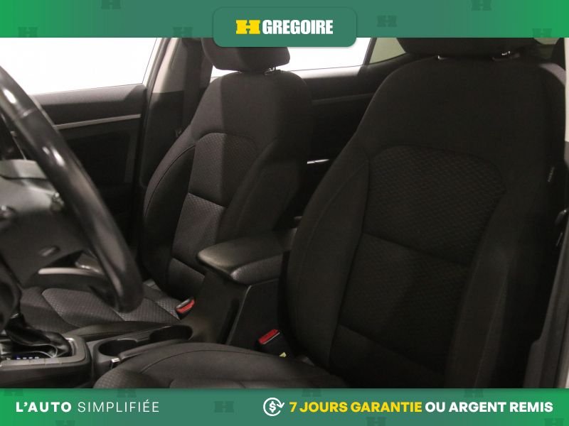 Hyundai Elantra 2020 Argent Laval - photo #13