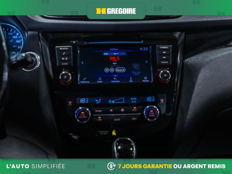 2019 Nissan Qashqai Black Saint-Eustache - photo #19