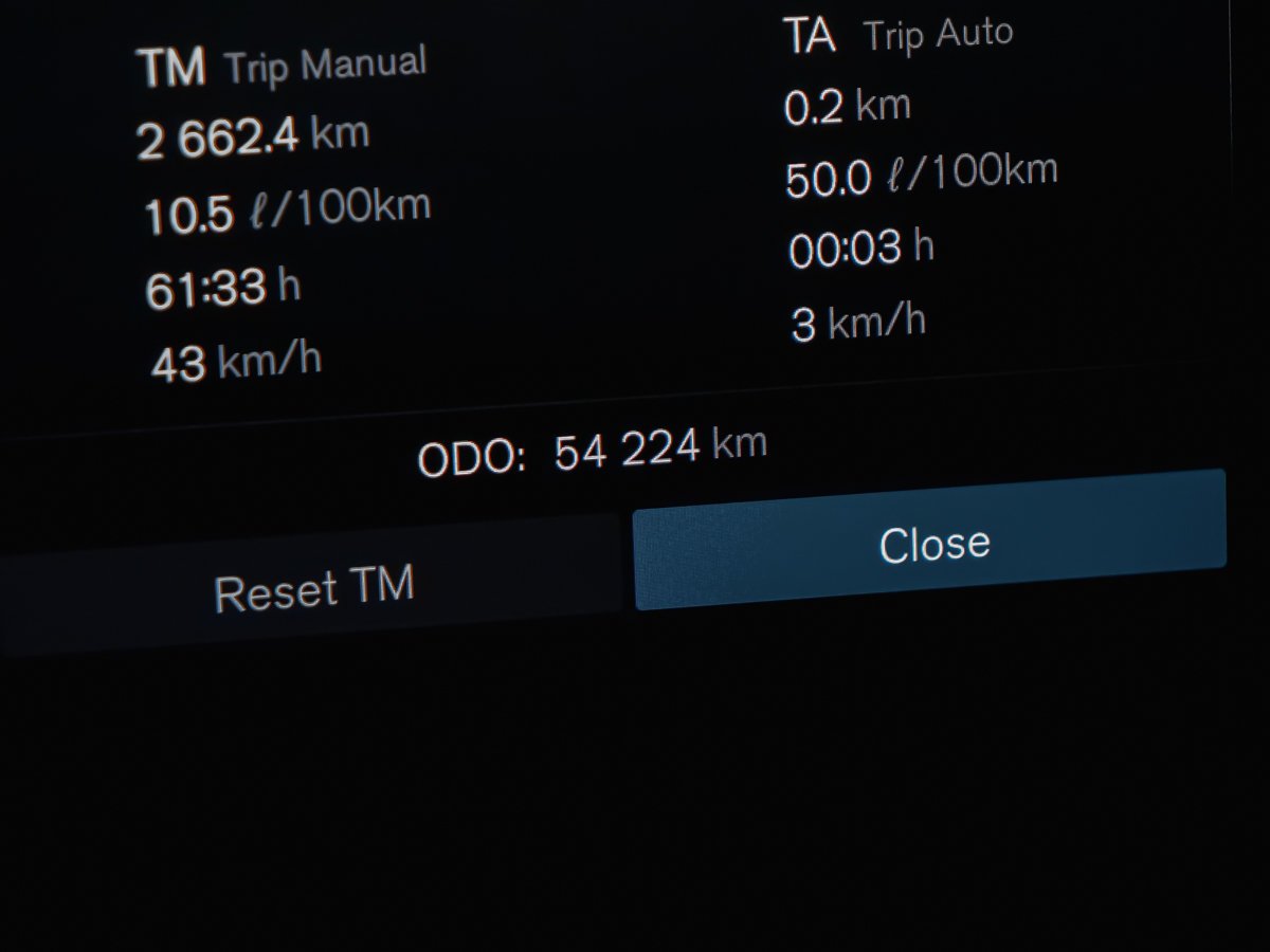 Volvo XC60 B6 PLUS DARK CLIMATE 2023 Bleu Montréal - photo #9