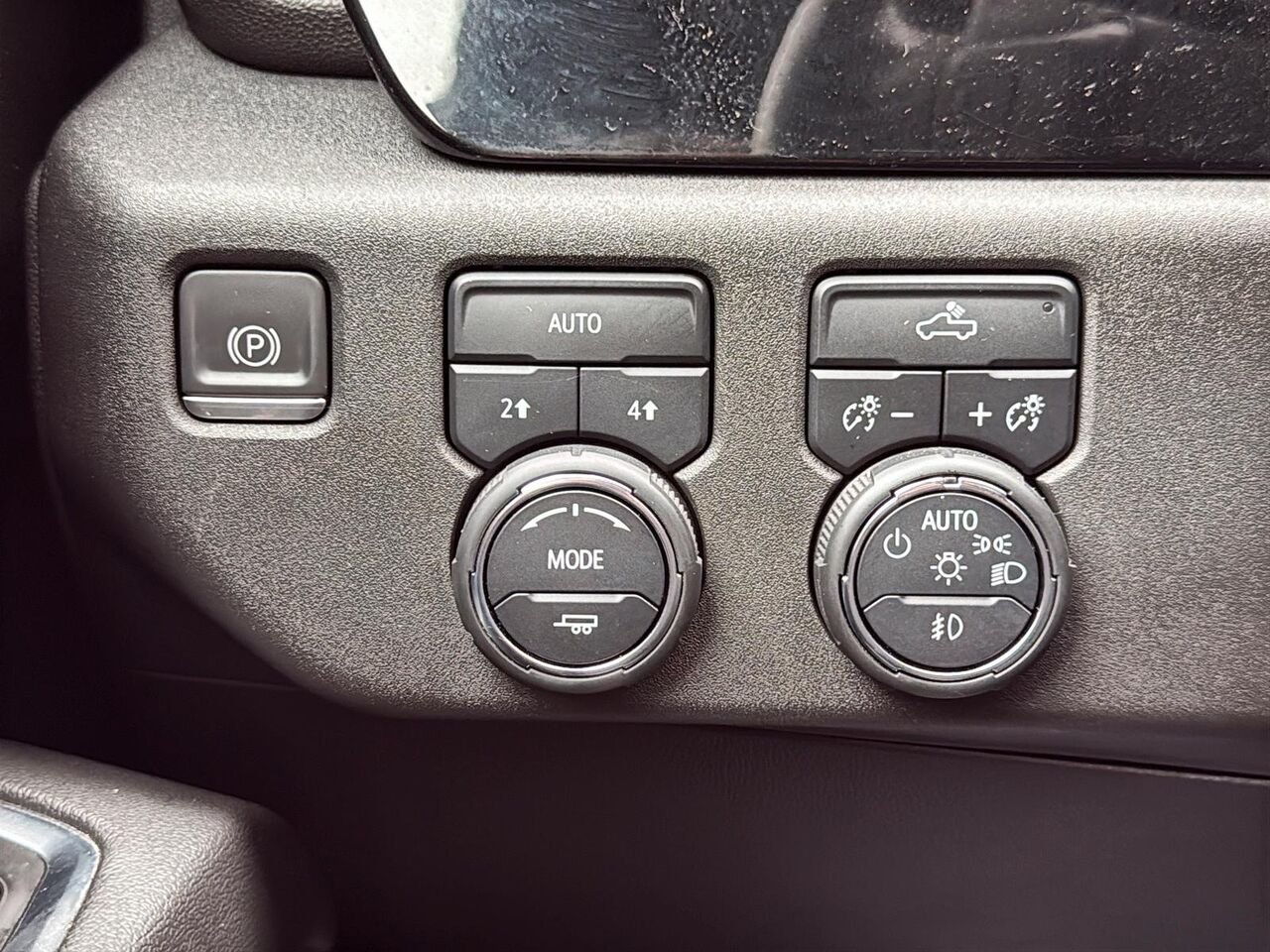 CHEVROLET SILVERADO 1500 1500 RST 2023 Blanc Saint-Hyacinthe - photo #14