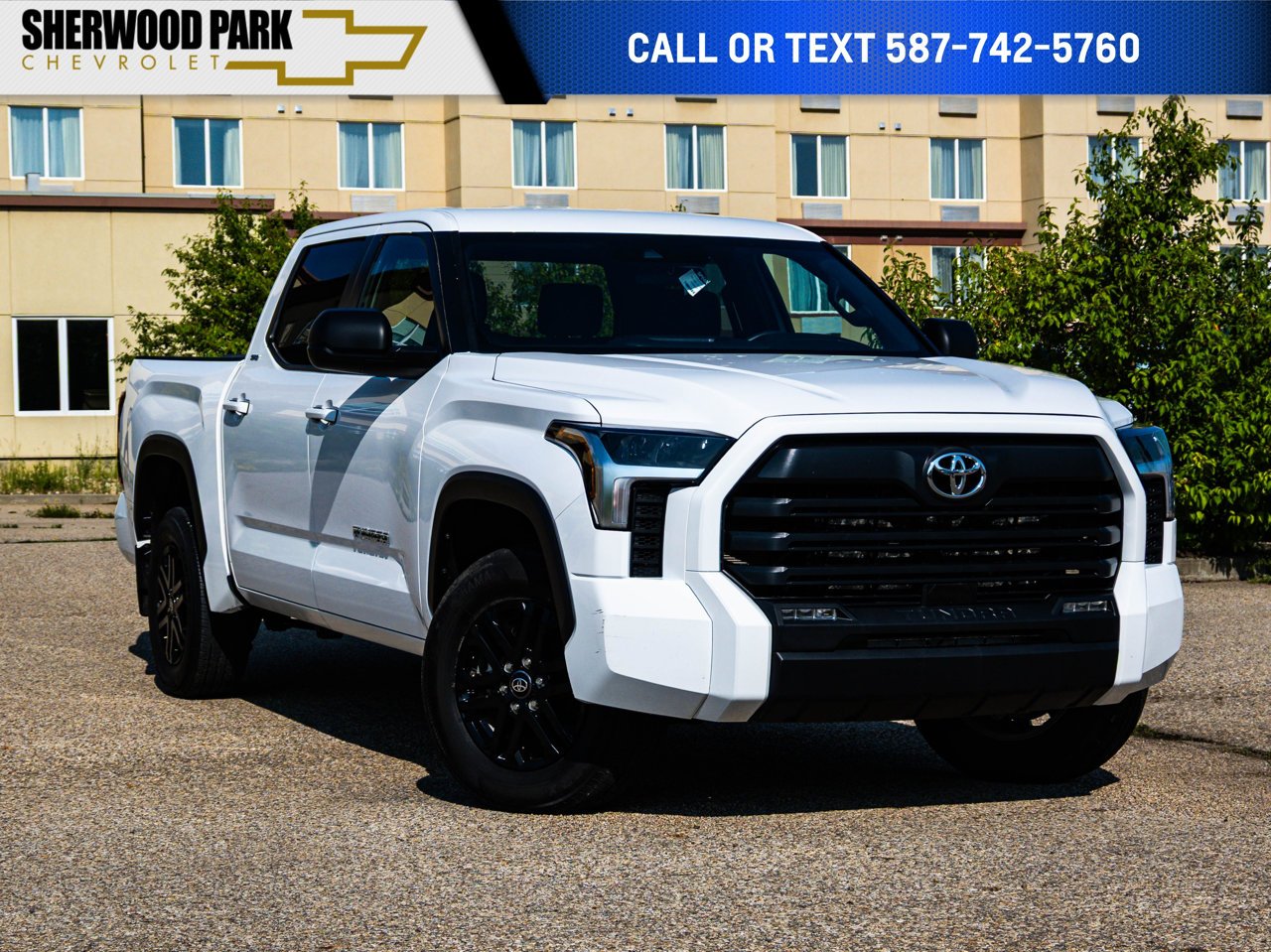 2025 Toyota Tundra 4x4 Crewmax SR White Sherwood Park - photo #0