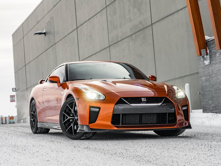 2017 Nissan GT-R Premium Grey