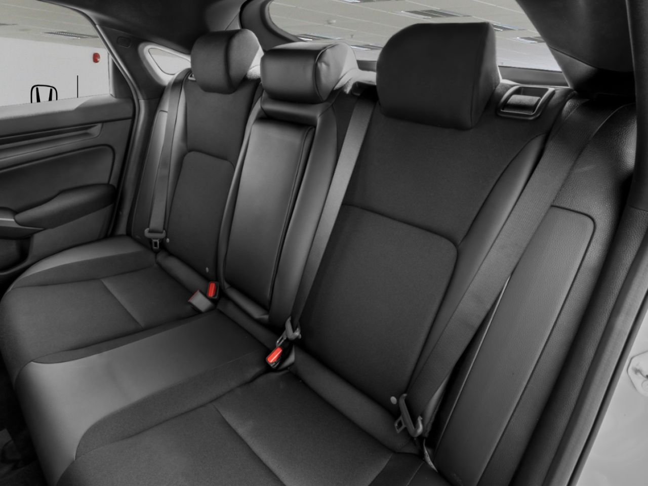 2026 HONDA Civic Hatchback Crystal Black Pearl Mississauga - photo #10