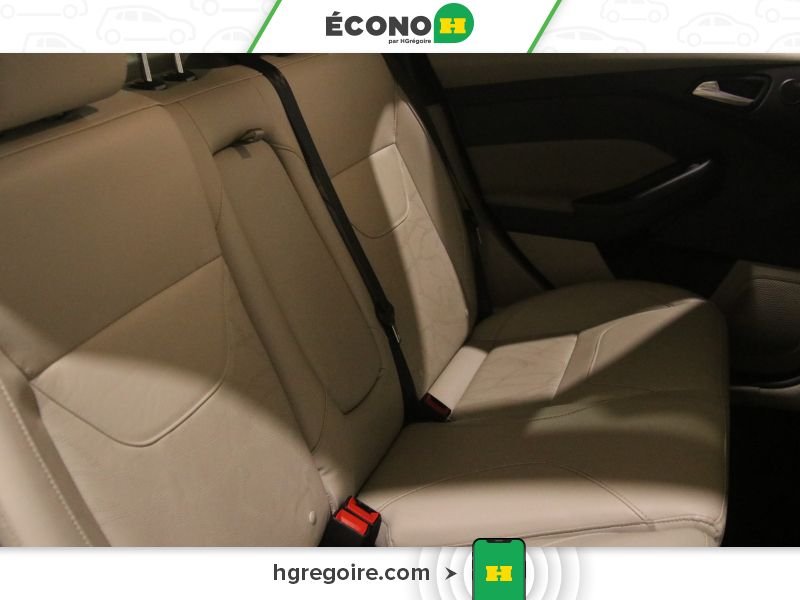 2018 Ford Focus White Laval - photo #24
