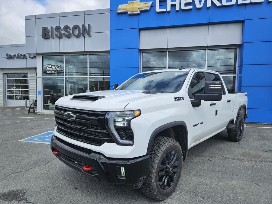 2026 Chevrolet Silverado 2500HD 2026 SUMMIT WHITE