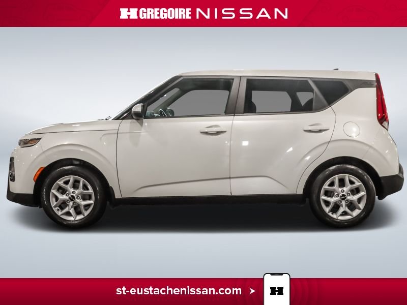 2022 Kia Soul White Saint-Eustache - photo #5