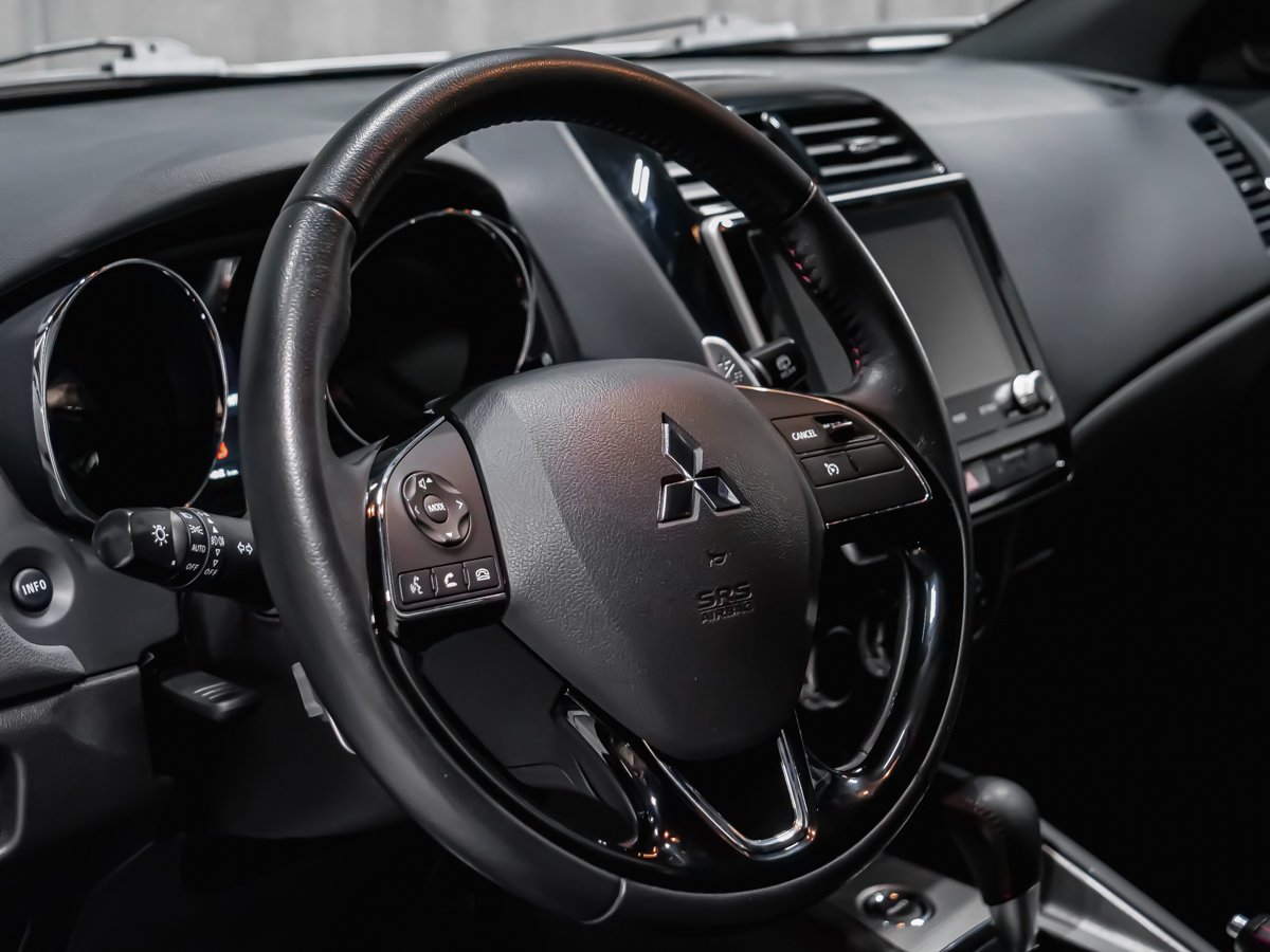 Mitsubishi RVR LE 4WD 2020 Montréal - photo #7
