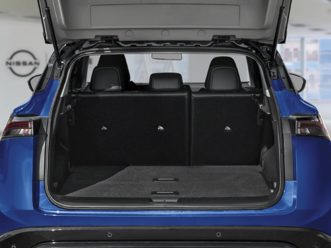 2026 Nissan ARIYA Boulder Grey Pearl Laval - photo #10