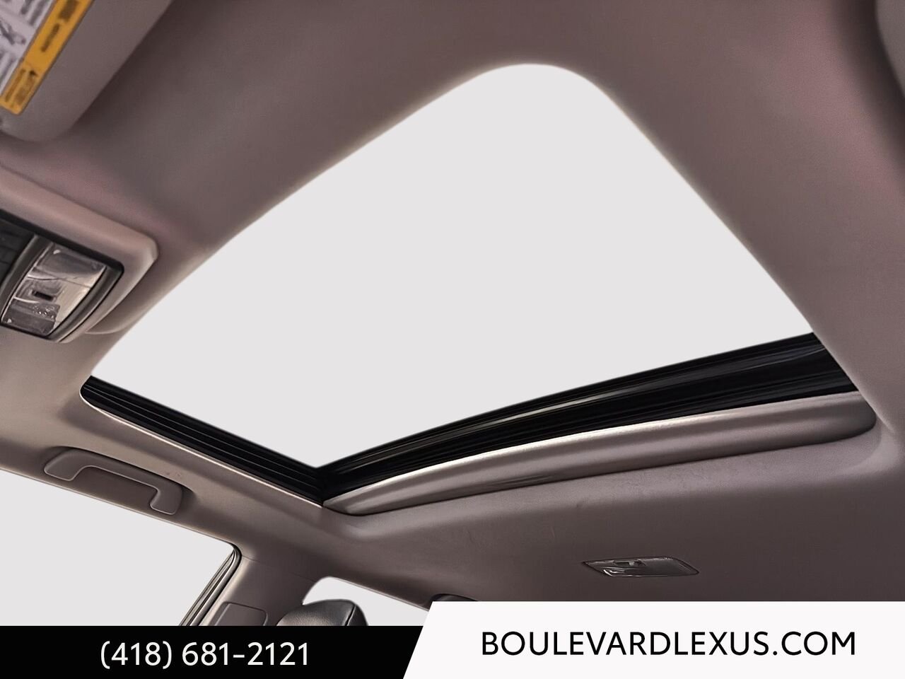 Toyota 4Runner 19850B | 4Runner SR5 V6 4 roues motrices 2019 Gris Québec - photo #10