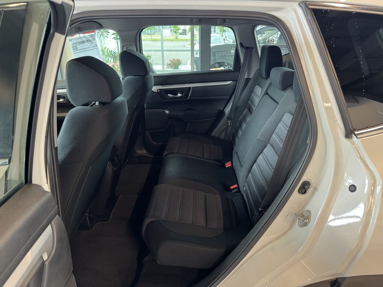 Honda CR-V 2019 Blanc Saint-Eustache - photo #9