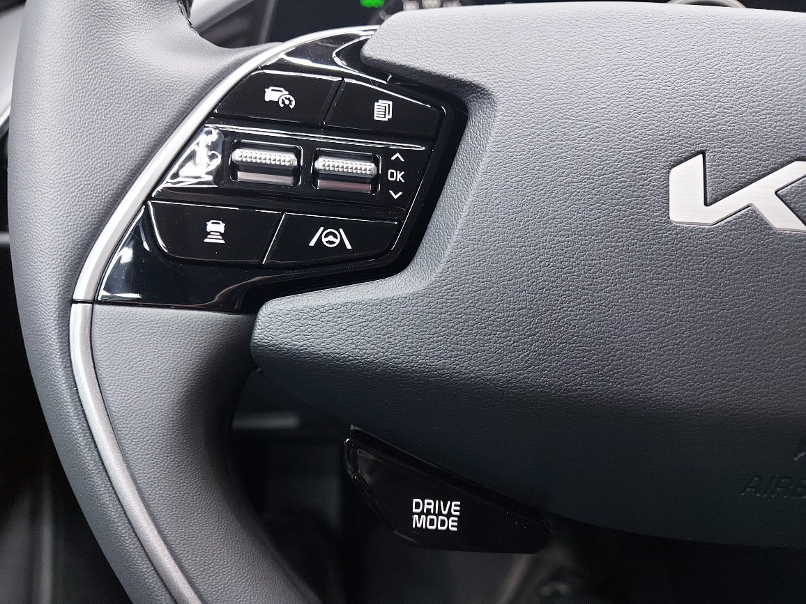 2026 Kia Niro EV Steel Grey Blainville - photo #19