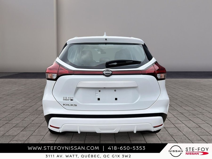 Nissan Kicks Play SV S6829 2025 Noir