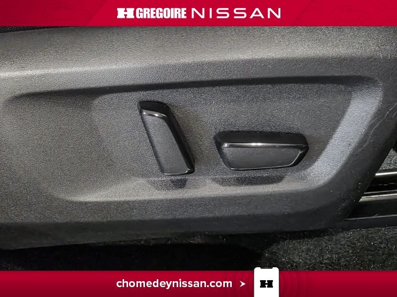 Nissan Rogue 2025 Gris Laval - photo #26