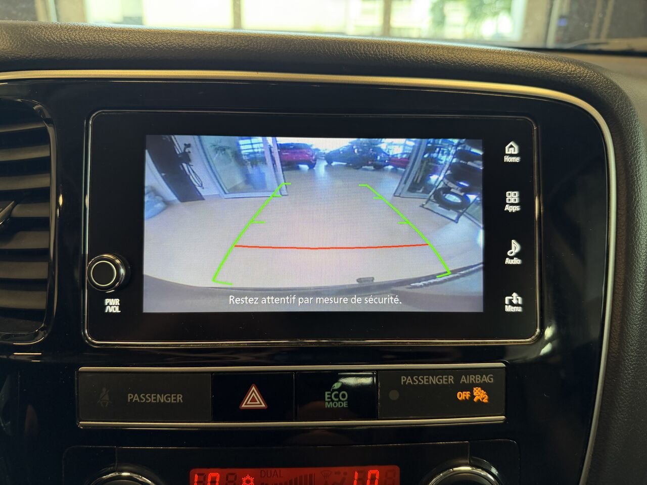 2019 Mitsubishi Outlander Black Saint-Eustache - photo #21