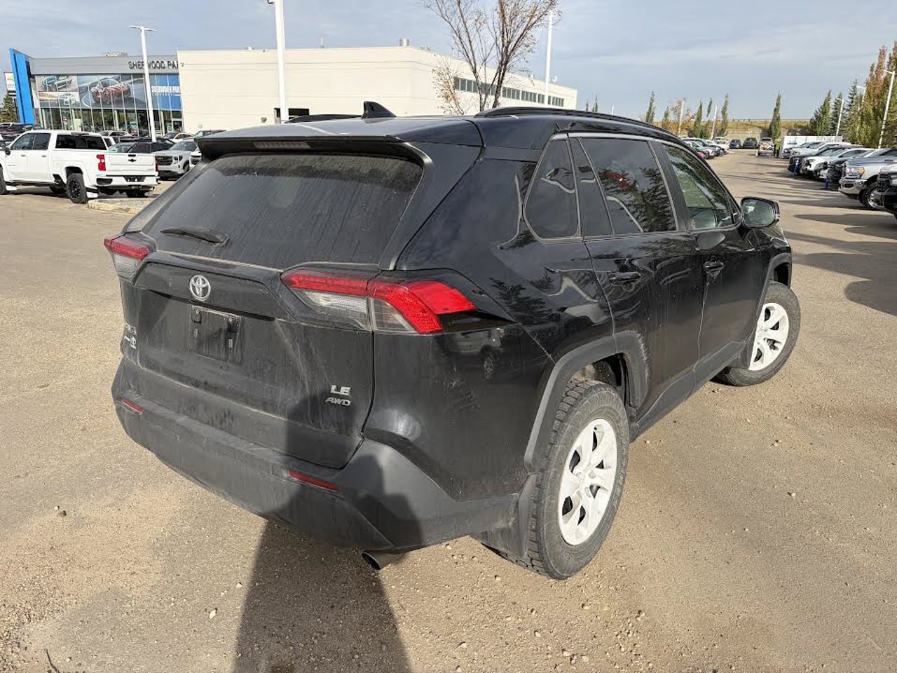 2021 Toyota RAV4 LE AWD Black Sherwood Park - photo #4