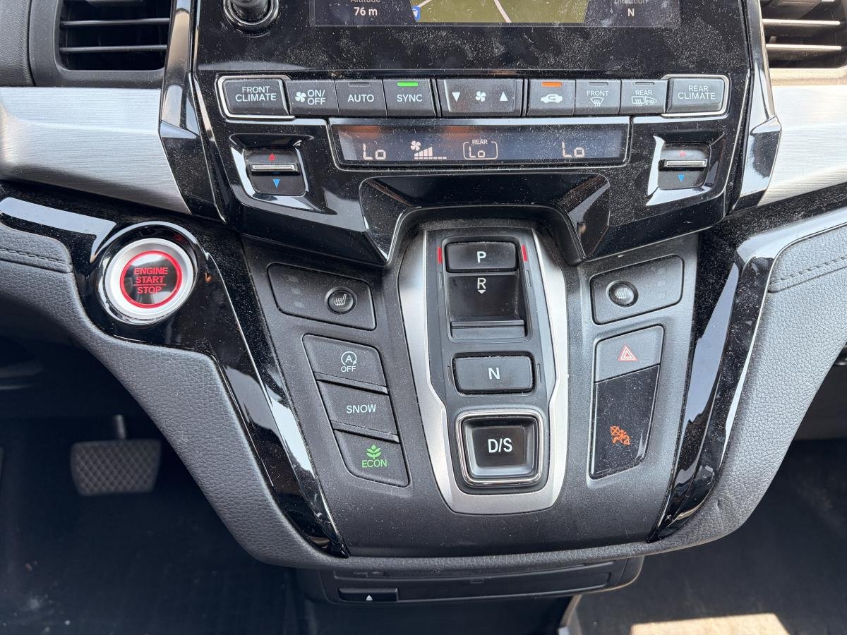 2021 Honda Odyssey Black  - photo #16