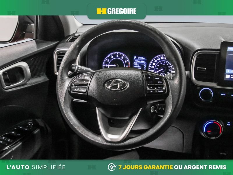Hyundai Venue 2021 Rouge Blainville - photo #17