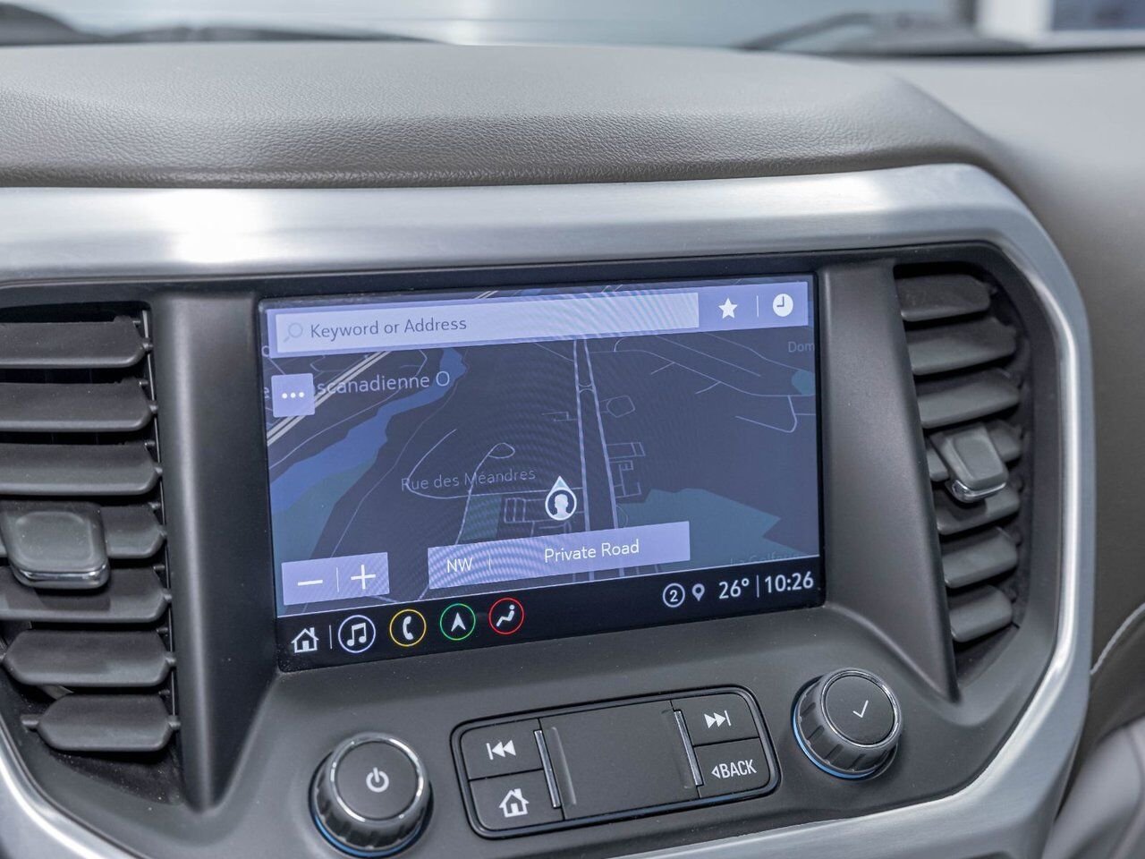 GMC Acadia SLT AWD *NAV* CUIR SIÈGES CHAUF HAYON ELECT BOSE 2023 Gris Saint-Jérôme - photo #15