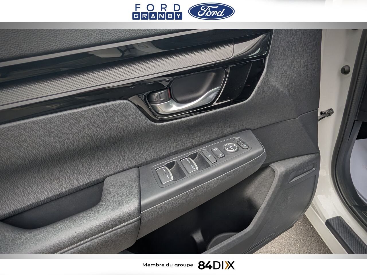 2024 Honda CR-V White Granby - photo #11