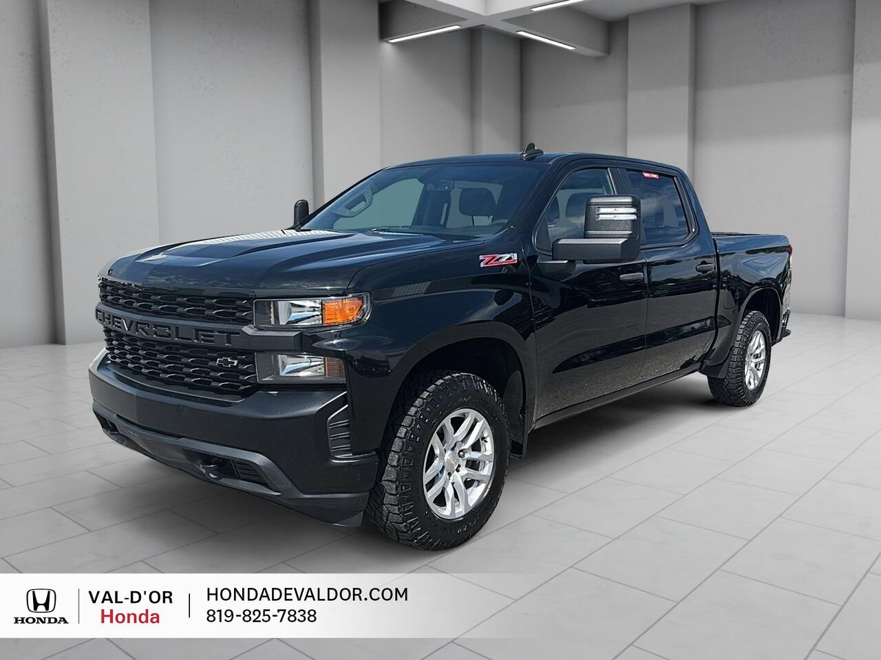 2020 Chevrolet Silverado 1500 WT cabine multiplace 4RM 147 po Black Val-d'Or - photo #0