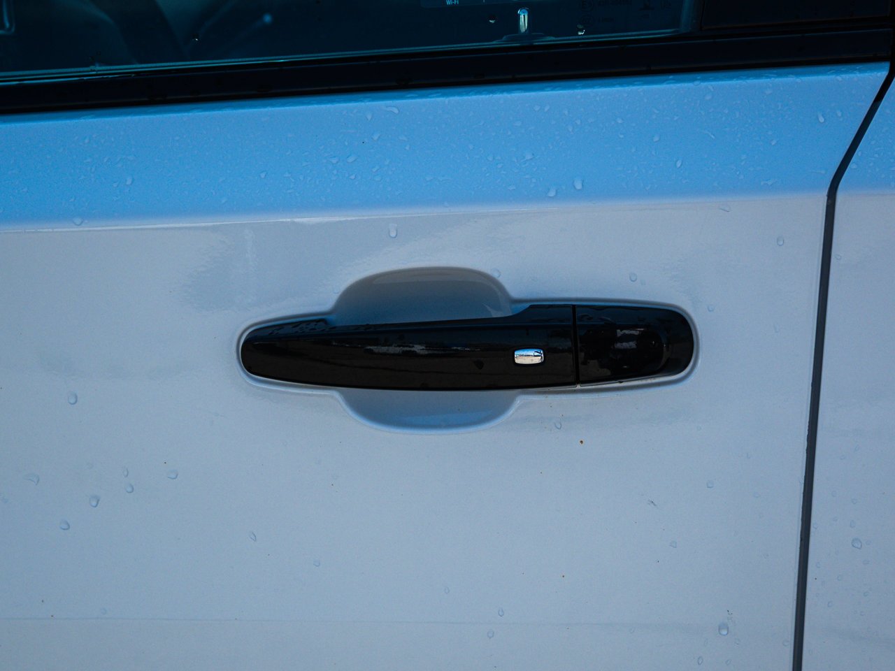 2023 Chevrolet Traverse AWD 4dr Premier White Sherwood Park - photo #7