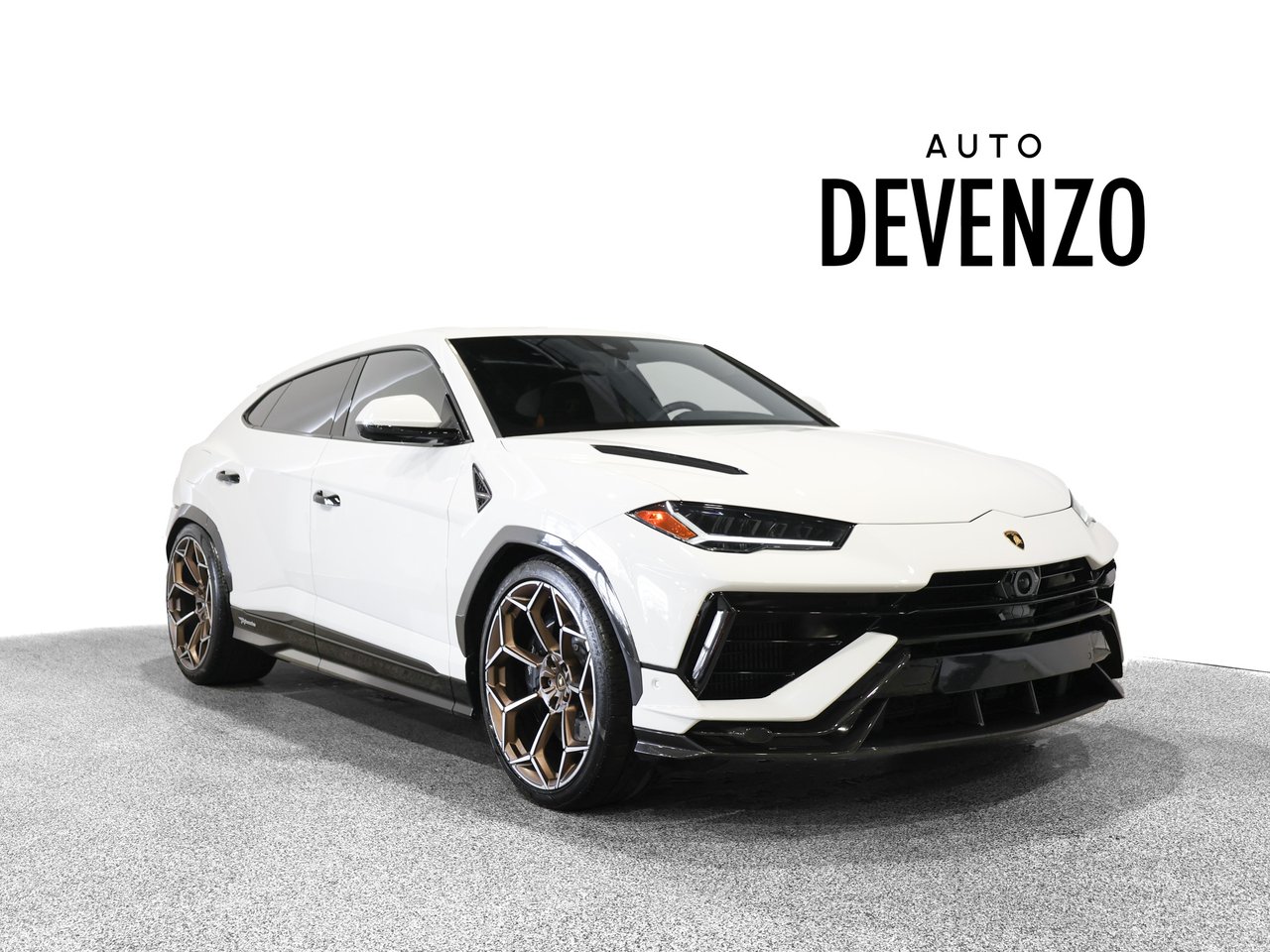 2023 Lamborghini Urus White Saint-Eustache - photo #0