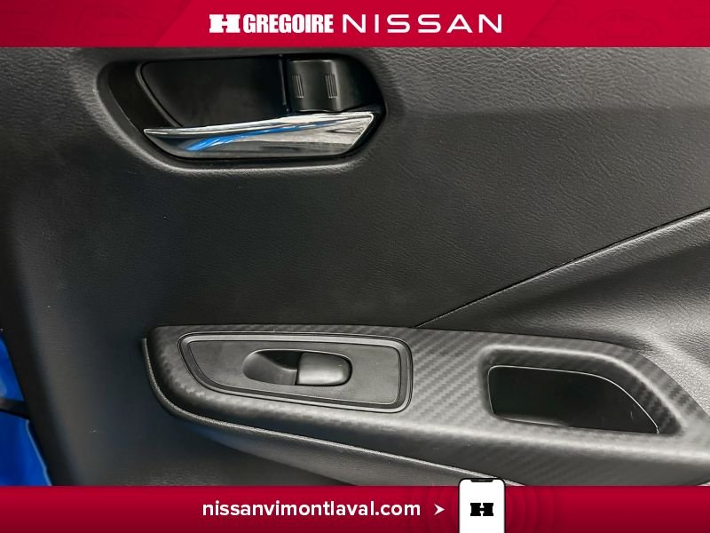 Nissan Versa 2024 Bleu Laval - photo #14