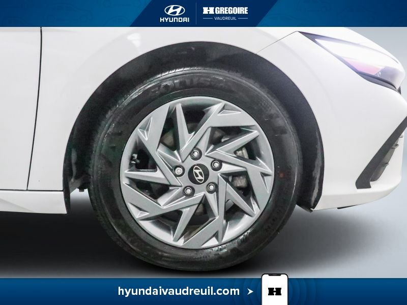 Hyundai Elantra YR830 | Preferred IVT 2025 Blanc Laval - photo #30