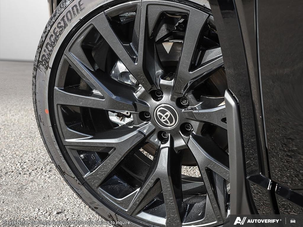 Toyota Crown Signia Limited TI 2026 Noir Sherbrooke - photo #7