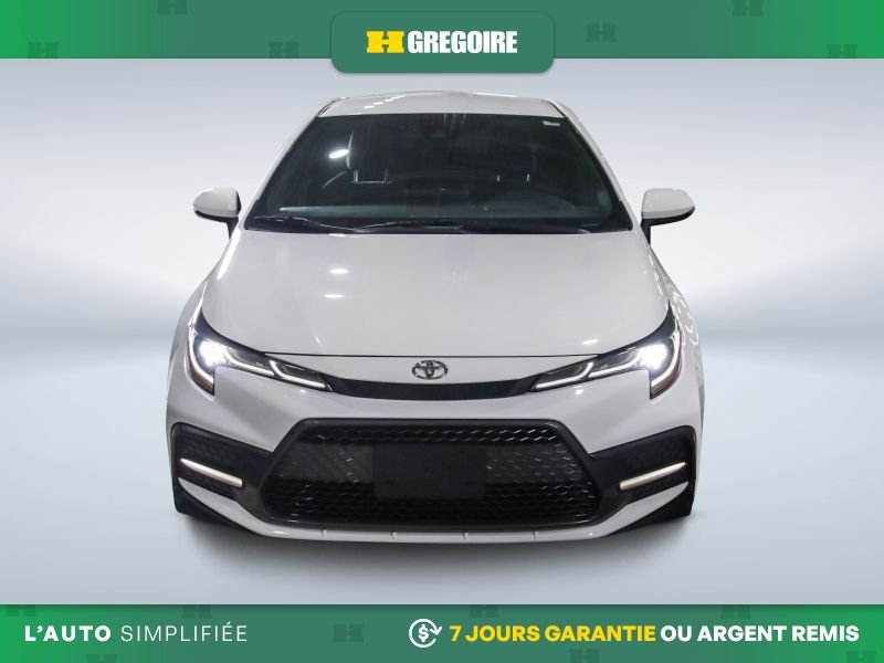 2022 Toyota Corolla White Laval - photo #1