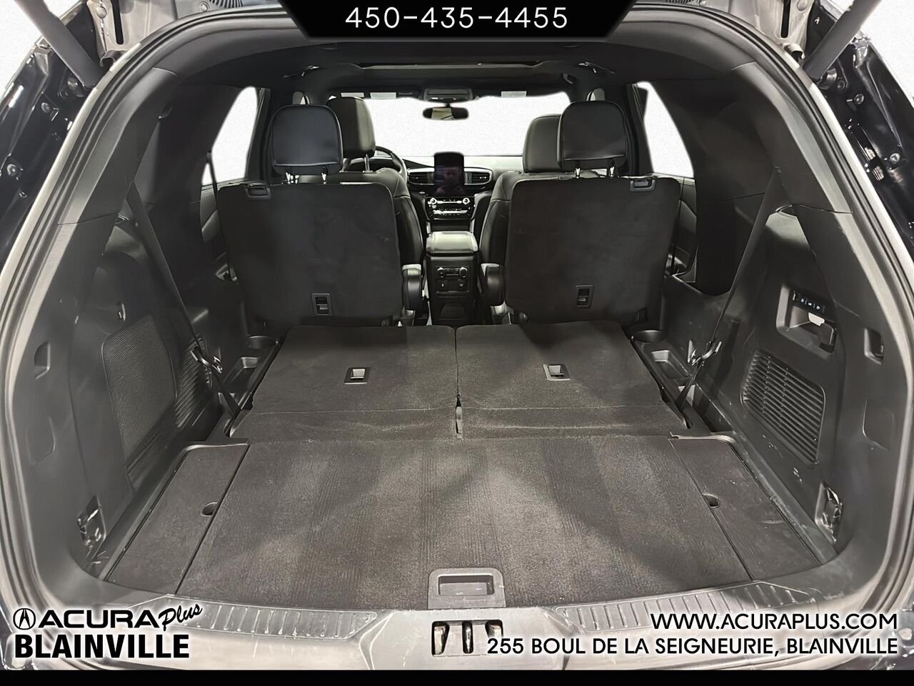 2023 Ford Explorer Black Blainville - photo #5