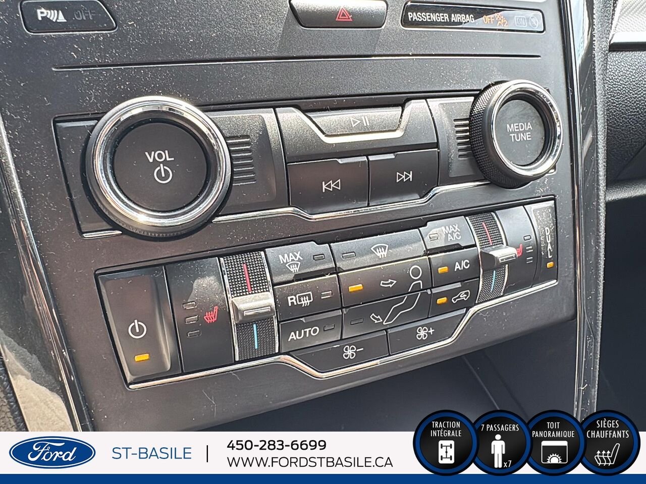 Ford EXPLORER 2019 gray Saint-Basile-le-Grand - photo #26
