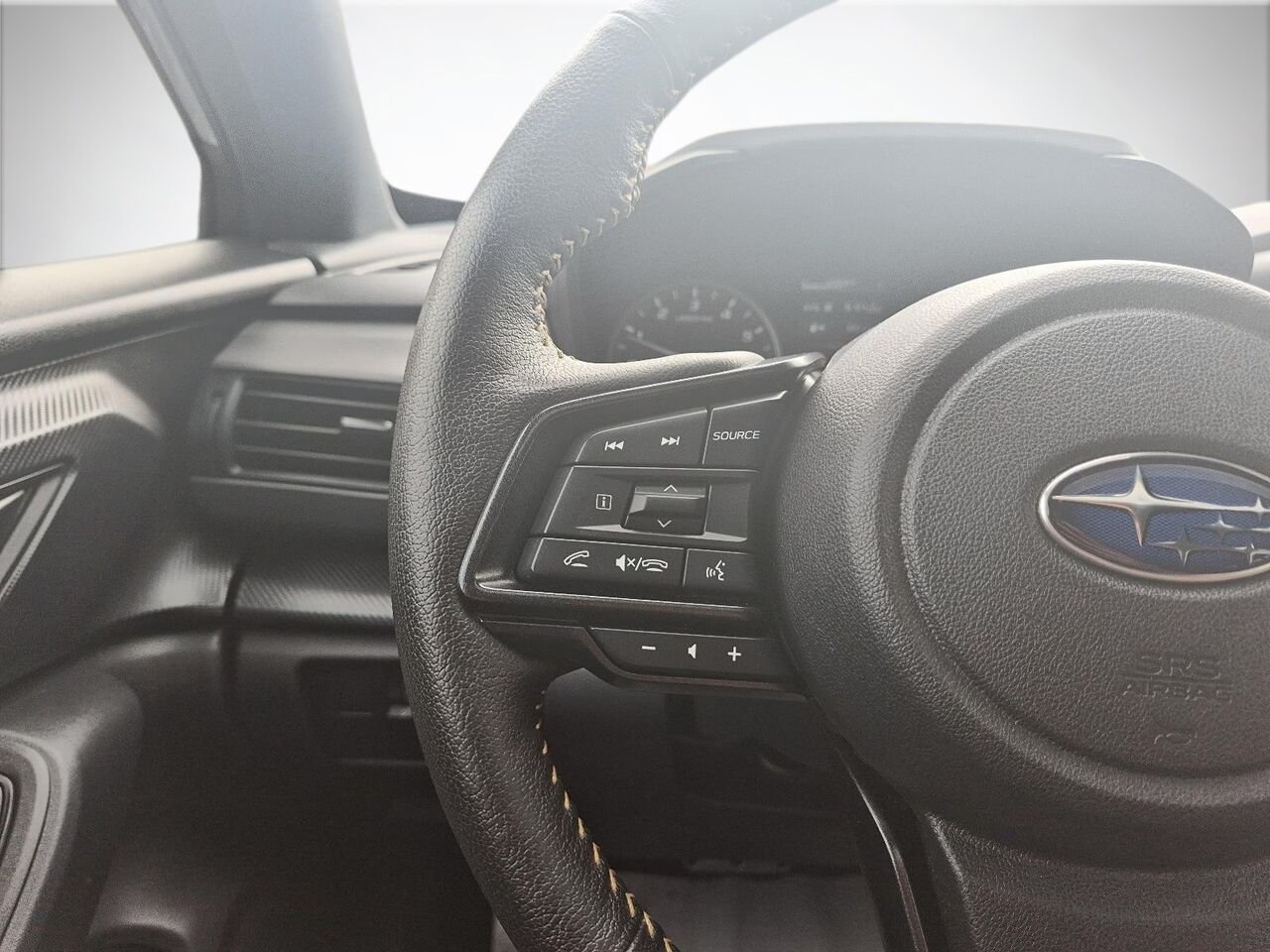 2024 Subaru Crosstrek Grey Saint-Jérôme - photo #20