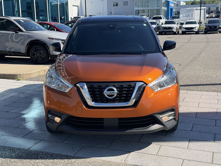 2020 Nissan Kicks 2020 Orange