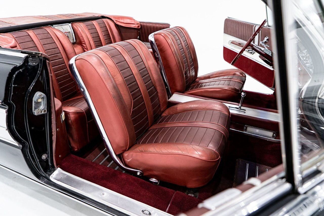 Oldsmobile Starfire Factory A/C. Single repaint and extensive ownership history **PRICE IN USD** 1962 Noir Montréal - photo #73