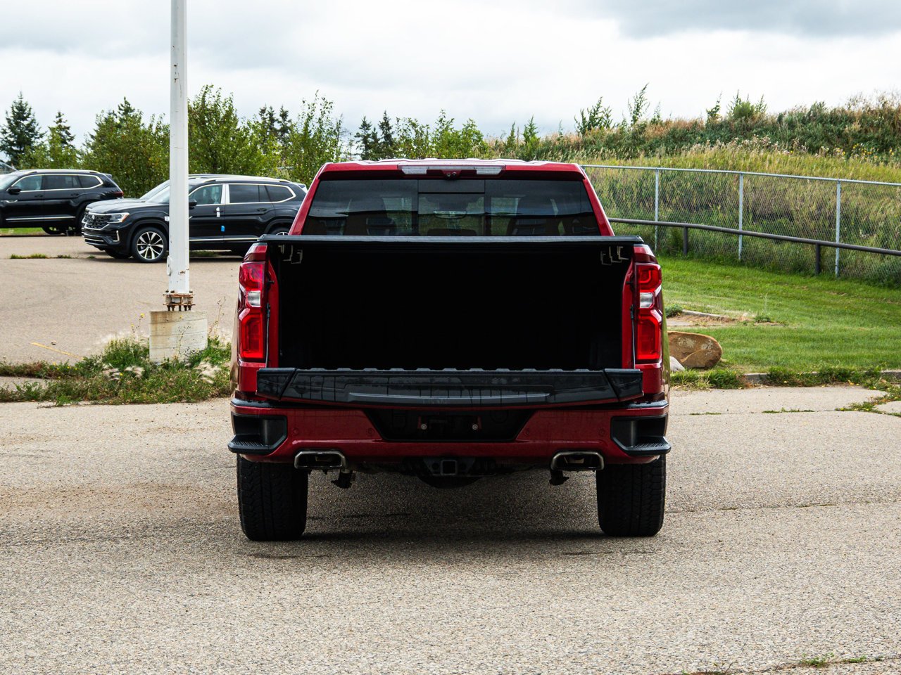 2024 Chevrolet Silverado 1500 4WD Crew Cab 147 High Country Red Sherwood Park - photo #15