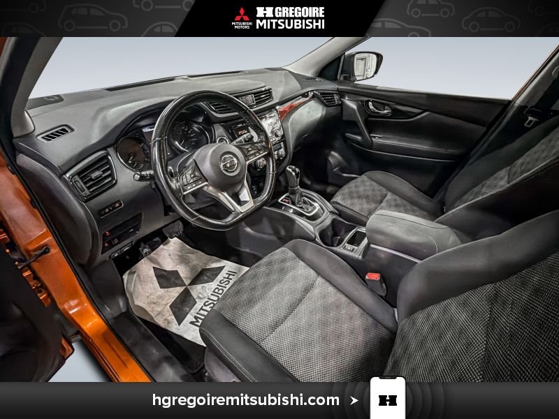 2017 Nissan Qashqai Orange Laval - photo #16