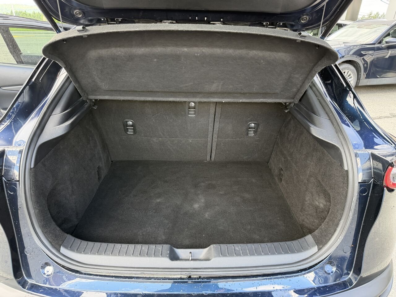 2024 Mazda CX-30 Blue Lac Mégantic - photo #11