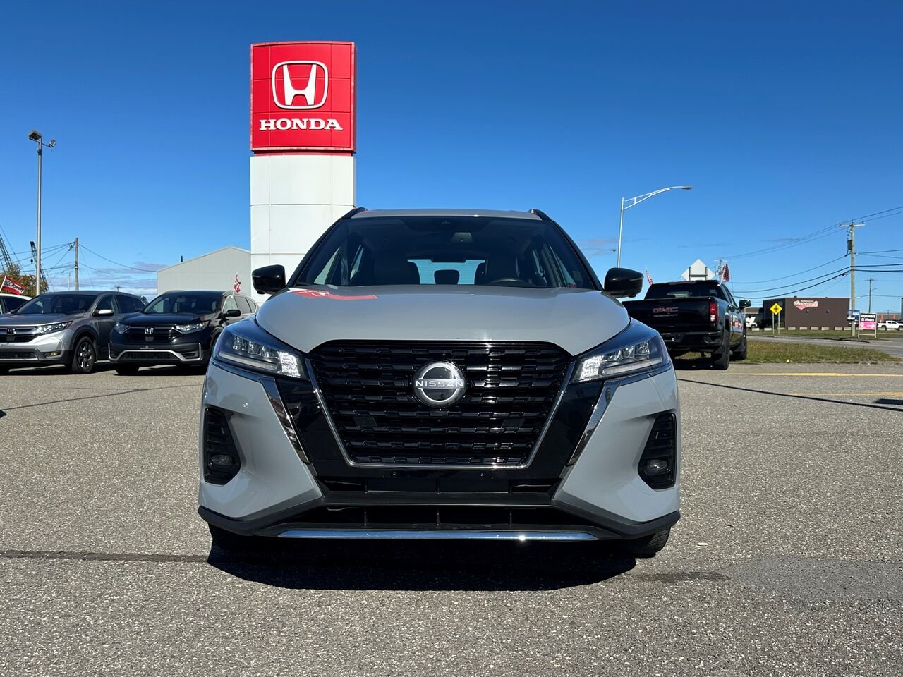 NISSAN KICKS SR KICKS SR 2024 Gris Matane - photo #7