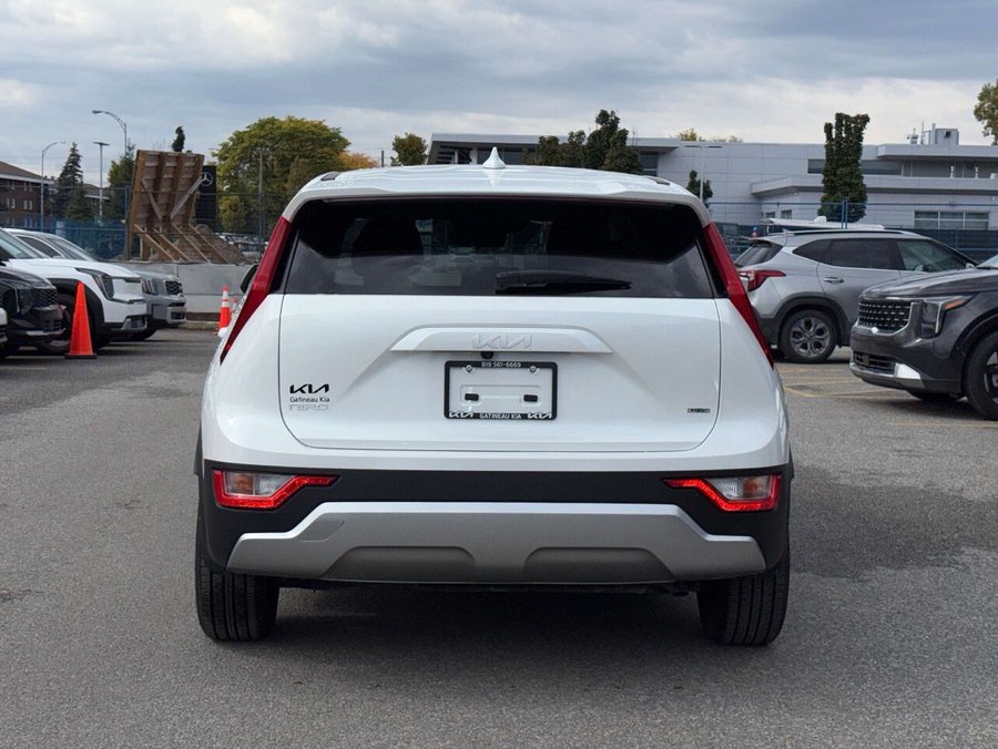 Kia Niro LX 2023 Blanc