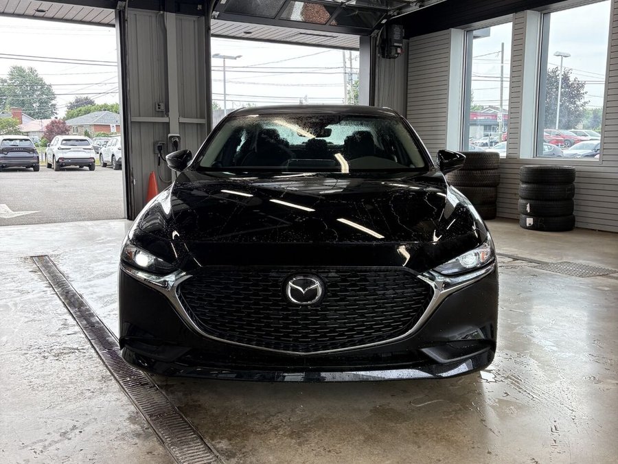2026 MAZDA Mazda3 2026 Jet Black Mica