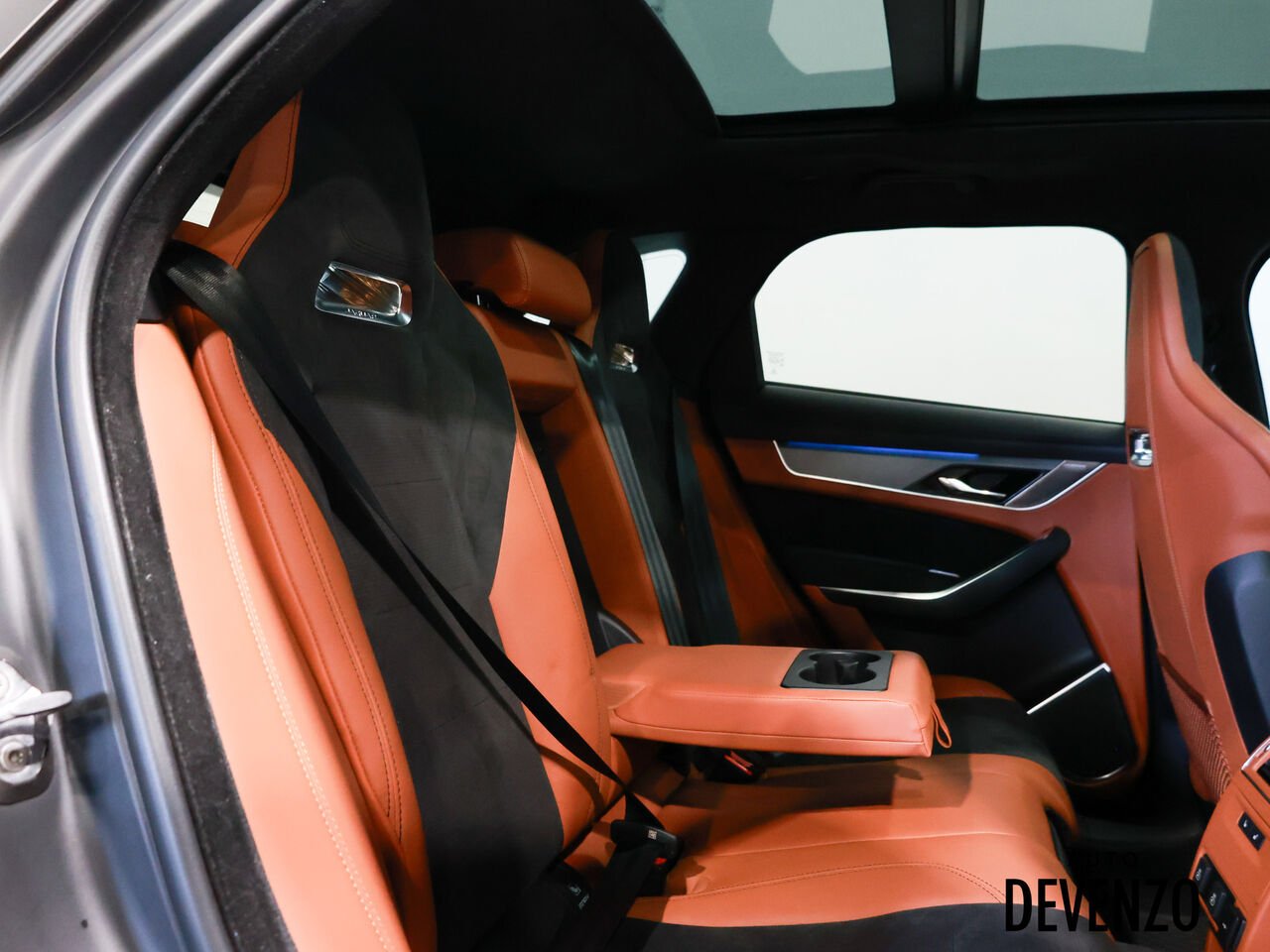 Jaguar F-PACE 2023 Bleu Saint-Eustache - photo #9