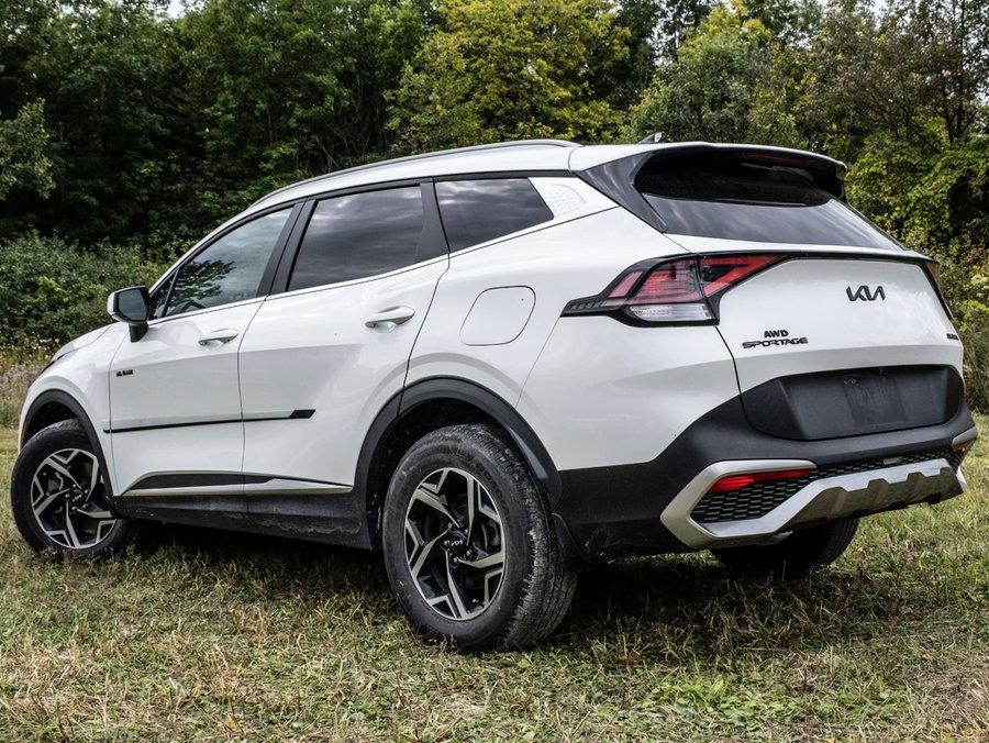 2024 Kia Sportage LX Traction Intégrale White
