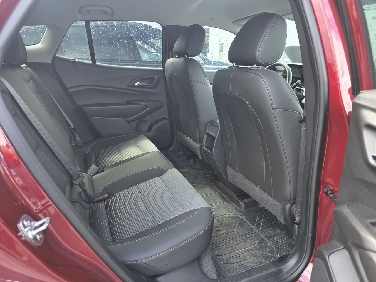 Chevrolet Trax Traction avant 4 portes LT 2025 Rouge Rouyn-Noranda - photo #12