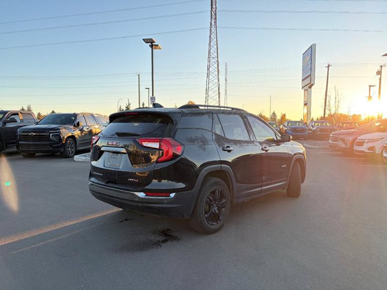 2023 GMC Terrain AWD 4dr AT4 Black Sherwood Park - photo #4